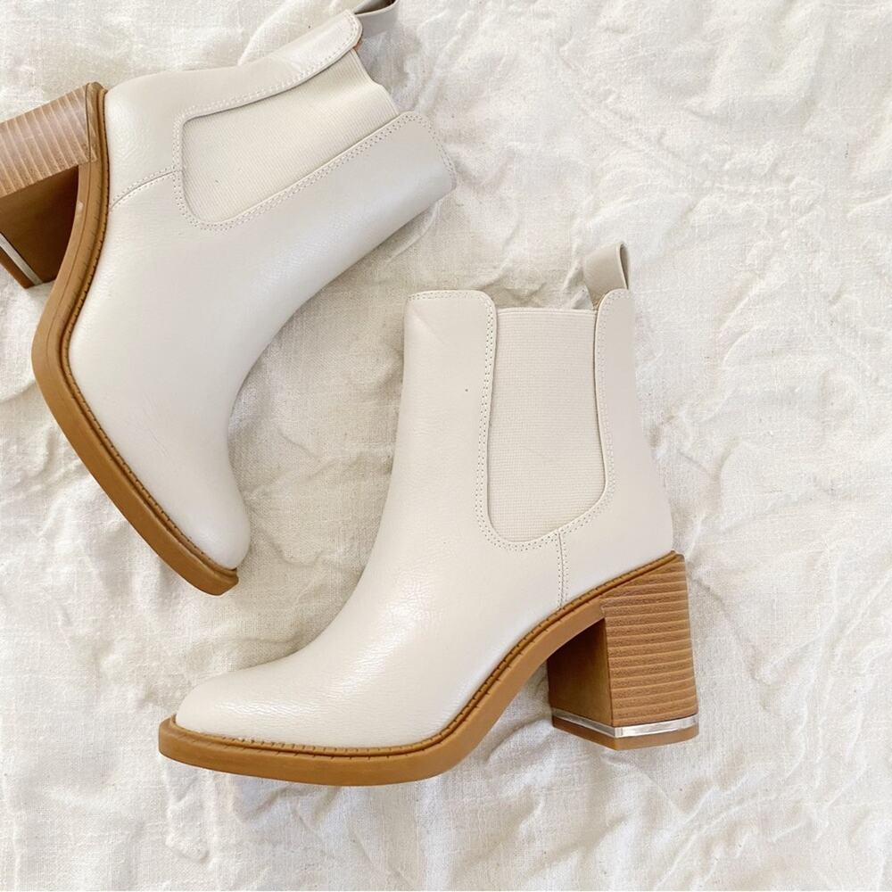 BOGO BCBGENERATION Boxxa Bootie Size 5 - Picture 4 of 11